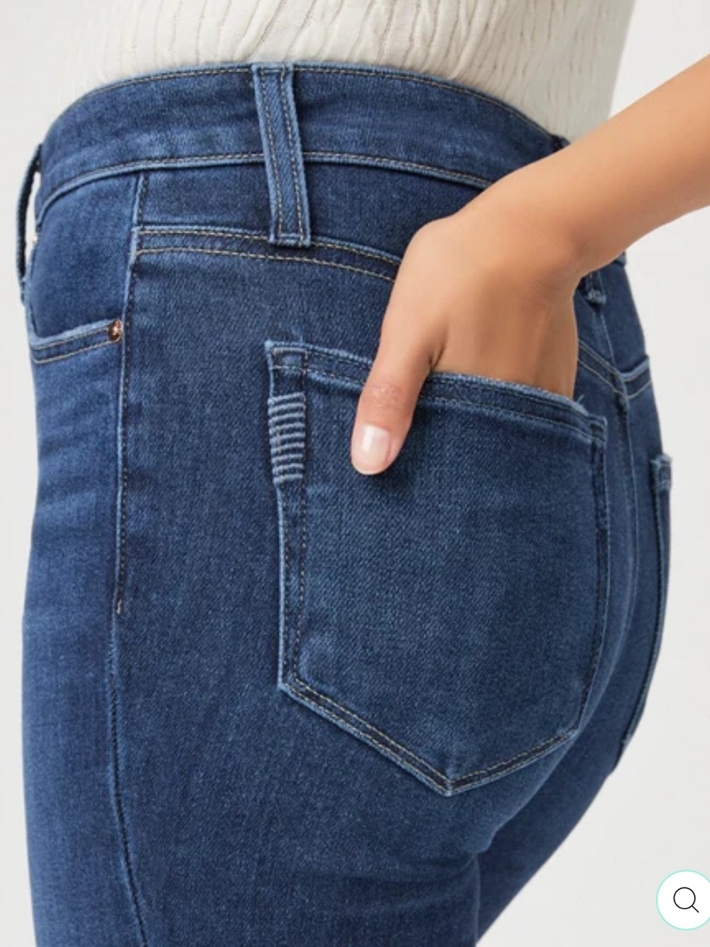 PAIGE Cindy Raw Hem Jeans - Picture 4 of 16